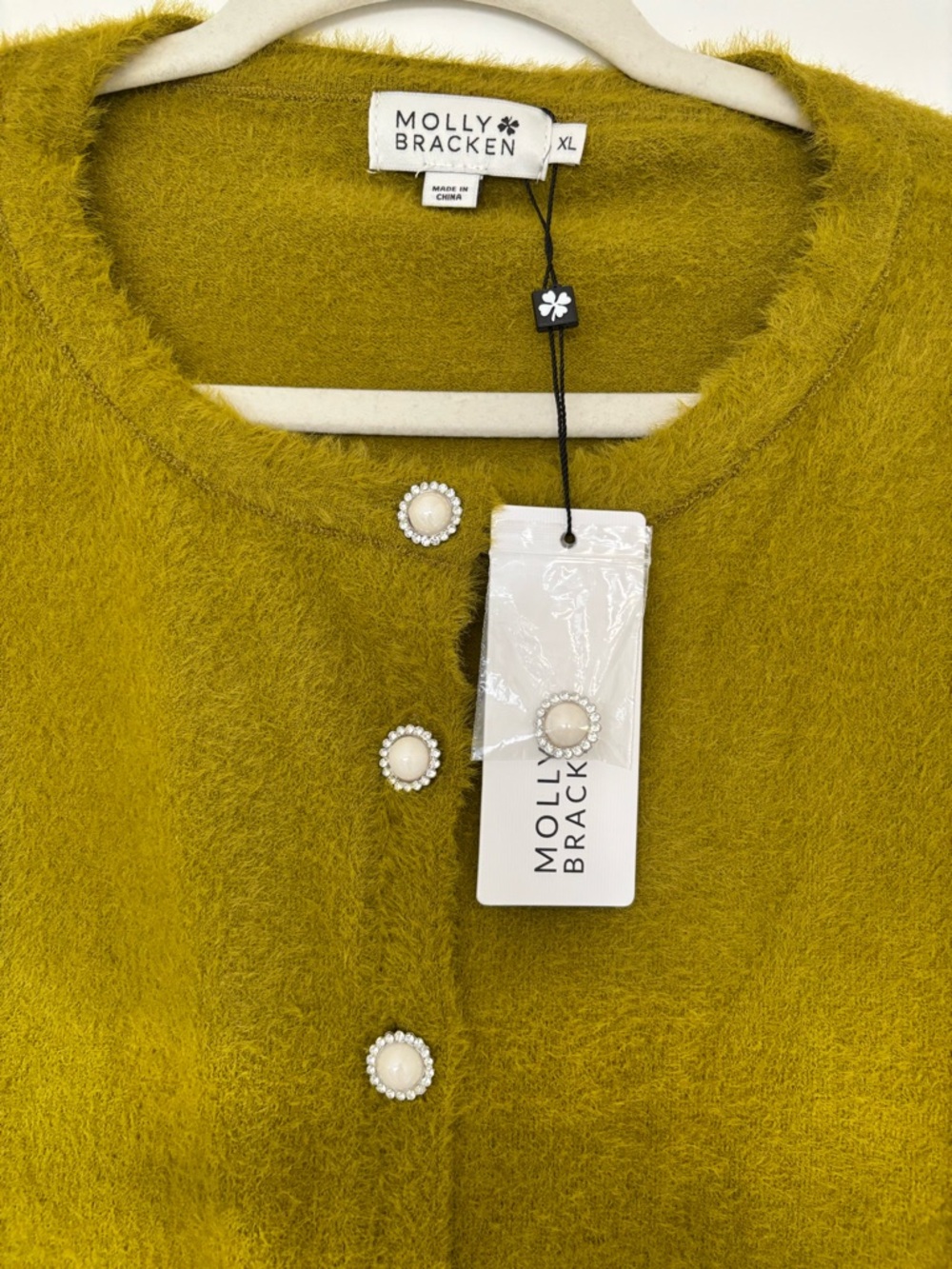 Molly Bracken Chartreuse Fuzzy Pearl-Button Cardigan BNWT - Picture 2 of 6